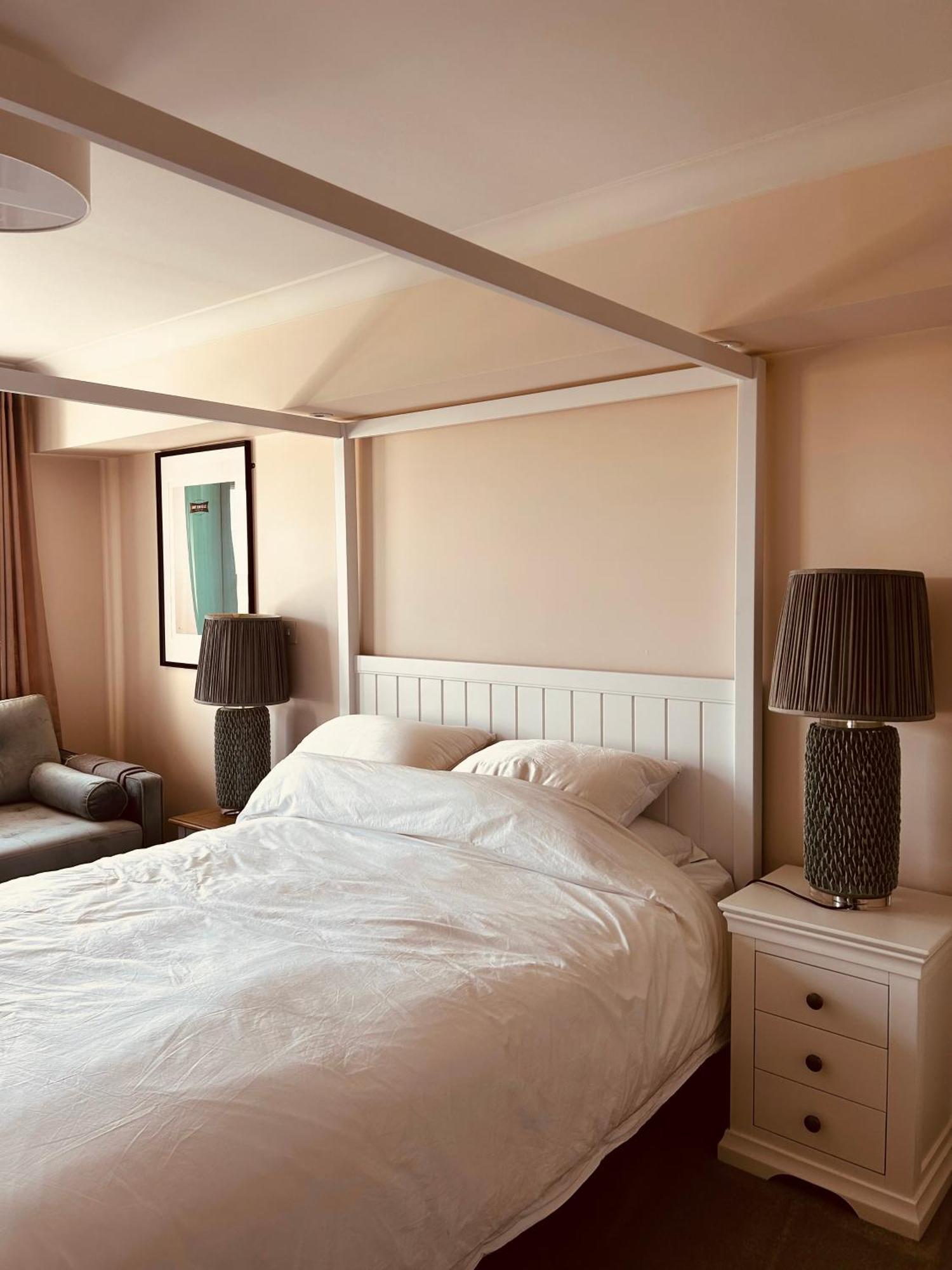 Pentire Headland Retreat Apartment Newquay  Exterior photo