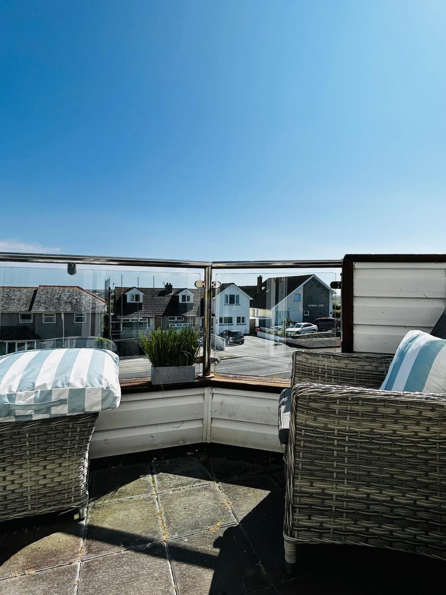 Pentire Headland Retreat Apartment Newquay  Exterior photo